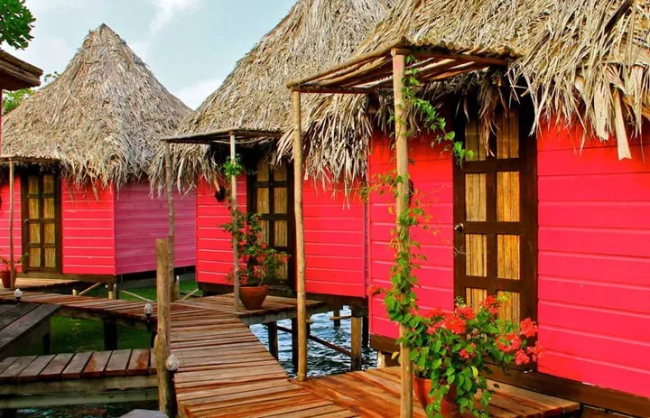 Popa Island - bocas del toro